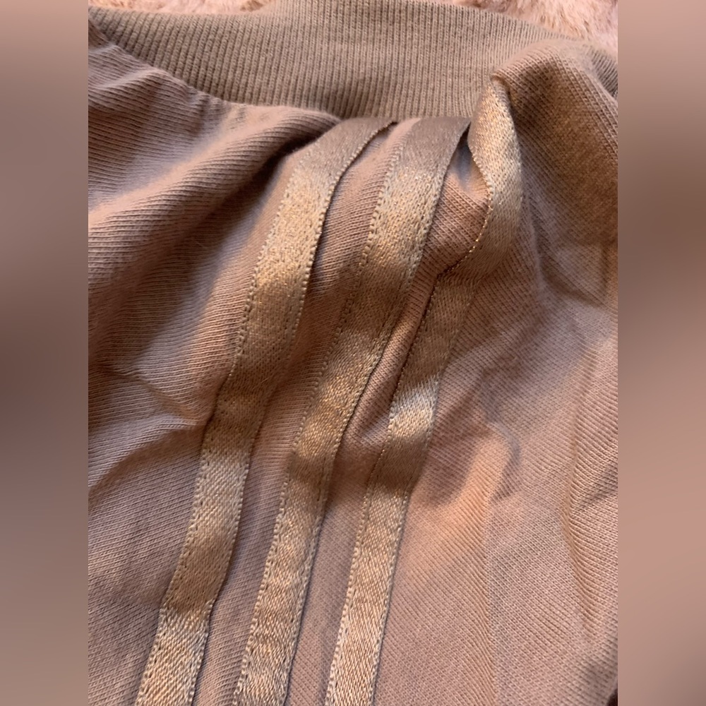 Adidas Top - Picture 11 of 12
